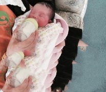 彻底丧失了做母亲的资格，没想到还能当上代妈