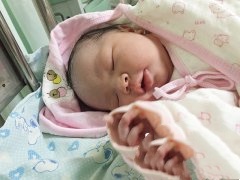 恭喜陆先生喜得一女